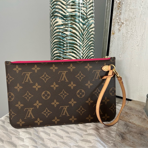 Louis Vuitton Wristlet - Picture 1 of 4